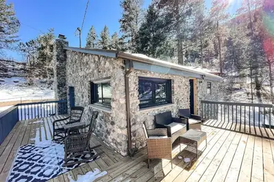 Image de River Rocks Retreat | Hot Tub | Fire Pit | Views!