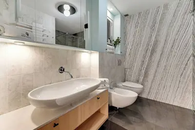 Lion Apartments - Premium Apartment in Old Town Marina View