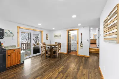 Image de Cozy 1 Bedroom Lakehouse- Adjacent from Hinkley