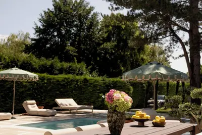 Image de DeauvHills, Villa d'exception, piscine, jacuzzi, pétanque, ping-pong, à Deauville