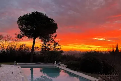Image de Côte d’Azur, vue panoramique magnifique propriété 6000m2 complanté d’oliviers