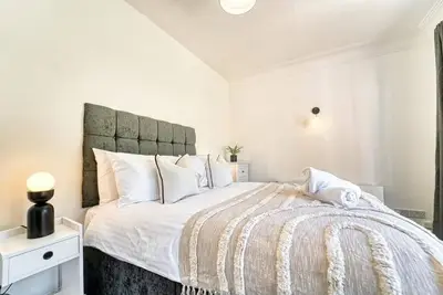 Image de Host & Stay | Chester House Retreat