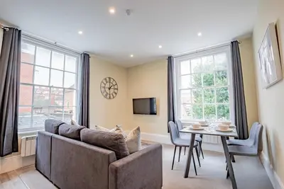 Image de Host & Stay | Shaw Street Flat