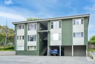 Image de Bd 37 5-Apt Complex (7b5b) Near Airport
