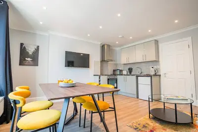 Host & Stay | Bridge Street Penthouse Apartment