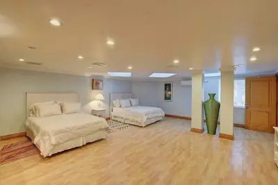 Image de Charming condo near Atlantis, beach, and more!