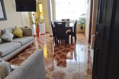 Image de Top Floor Private Condo 2 Bed 1 Bath Apt. Walk to Videna in San Luis.