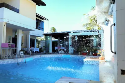 Image de House 15 minutes from Salvador Airport and 30 Seconds from the beach!
