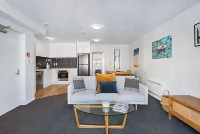 Image de Handy Cbd Covered Free Parking Gym 2 Bdrm