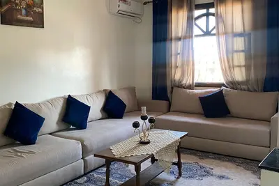 Appartement Alaoui cœur Marrakech wifi clim parking gratuit idéal pour familles