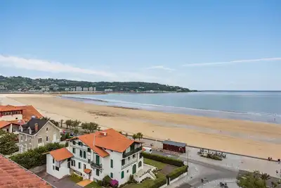 Image de Appartement moderne vue mer 75 m de la  plage
