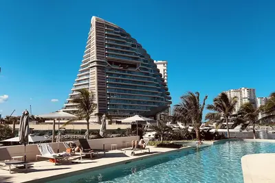 Image de Marina Cancun Corazon 201 Luxury 2 Bedrooms 6 Guests Front Beach View