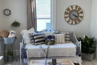Image de Urban Farmhouse- Downtown/Midtown
