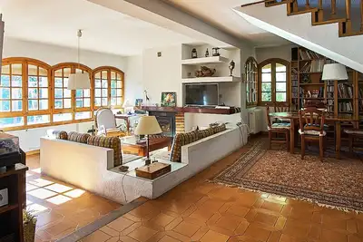 Image de Beautiful house between two rivers