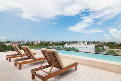 Image de Bright 1 Bedroom with balcony, Gym, WiFi, Infinity Pool at Roof top