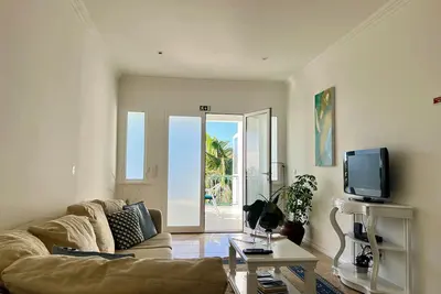 Image de Caloura Lotus Accommodation