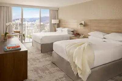 Image de Alohilani Resort Waikiki Beach – Direct Beach Access, Tropical Ambiance