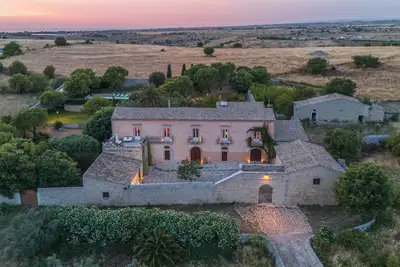 Image de Scifazzo, ancient Sicilian villa with pool