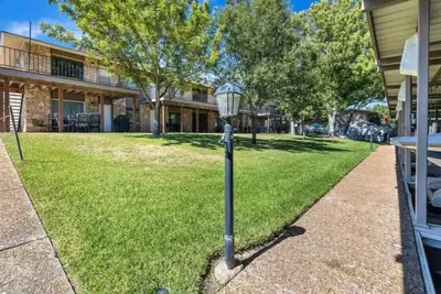 Image de Lake Lbj Retreat: Cozy 1br Condo with Dock Access & Grill