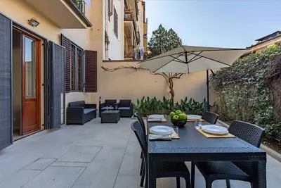 Image de YiD garland cozy apartment