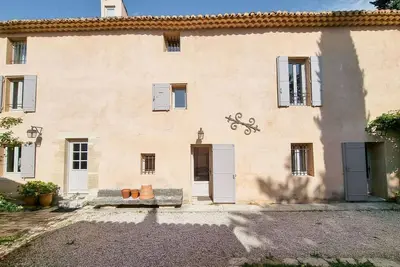 Image de Entre Mont Ventoux et Luberon, mas provençal climatisé avec piscine chauffée et clôturée, . . .