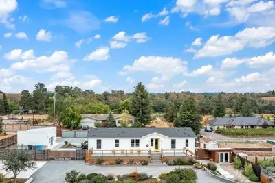 Image de Charming house in Healdsburg with Pool and Hot Tub