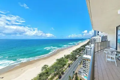 Image de Stunning 2bdr Ocean View Apartment by the Beach