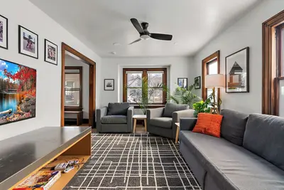 Image de NordEast Escape/Hot Tub, Bocce court, Fooseball, Patio, Awesome location