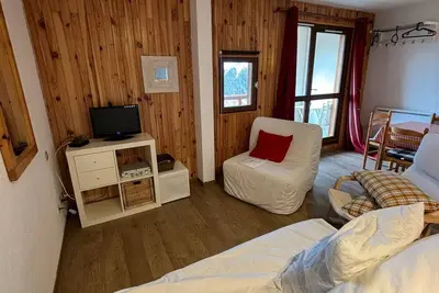 Image de studio 4 pers près des pistes