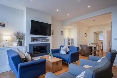 Image de Ty Gwawr - 3 Bedroom Apt - Bayview Oxwich