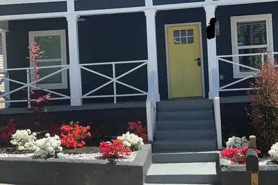 Image de Renovated Home-1 Mile from Mercedes Benz Stadium