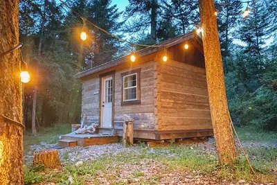 Image de Kimbey's  log Cabin•Flathead Lake Beach• Pets yes!