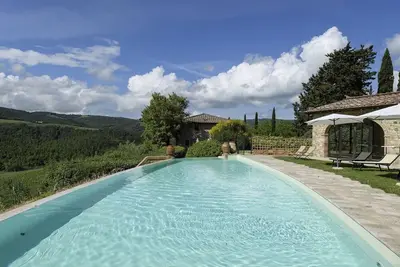 Image de Belle maison de vacances privée avec piscine privée, climatisation, Wifi, Tv et vue panoramique