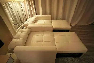 Image de Cozy Modern Suite With Pool near Disney-Knotts-Universal Studios And More