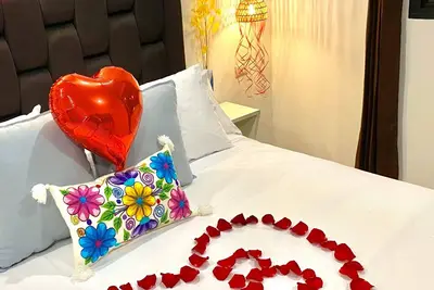 Image de Suite con terraza privada y jacuzzi con hidromasajes