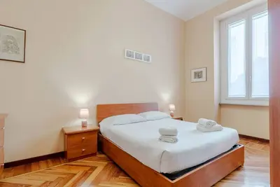 Elegant Stay in Turin's Quadrilatero - Central Apt