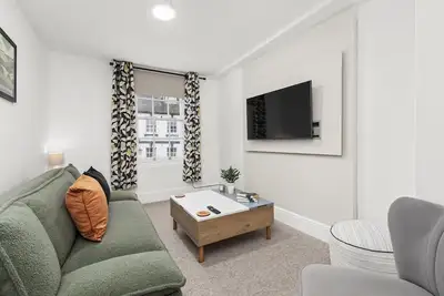 Image de Castle Cottage Arundel | By My Getaways