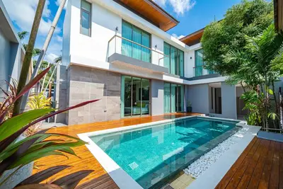 Image de Teak 5 Bedroom Private Pool Villa, Bangtao Beach