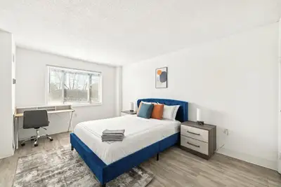 Image de Legacy at Imperial Village 516 I 2 Bed 2 Bath