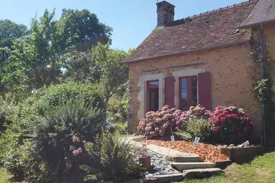 Image de Gîte indépendant à la campagne, 4 couchages, plan d'eau, jeux, vélos, wifi.