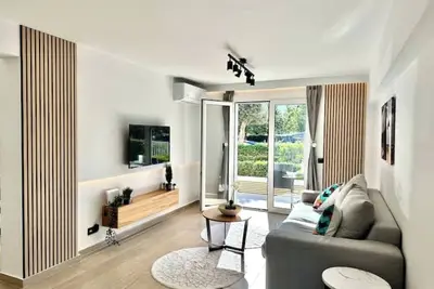 Image de Sunny Escape in Glyfada 2 Bd