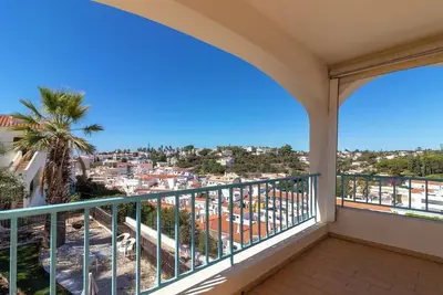 Image de Beautiful Monte Dourado apartment centrally located in Carvoeiro!