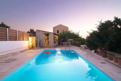 Image de Notos Villa - Homes of Art