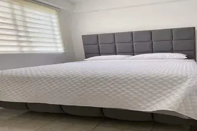 Image de 2-bedroom apartment in peaceful Santo Domingo with WiFi, Ac