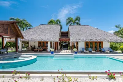 Image de Secluded and Private Manor in Cap Cana