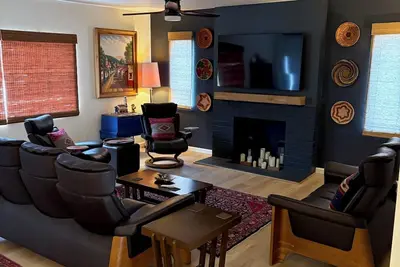 Image de Modern Mid-Century Home in Heart of Tucson!