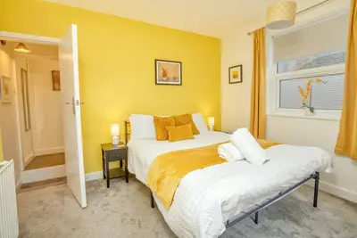 Image de Inviting & Spacious Home | Driveway | Free Wi-Fi