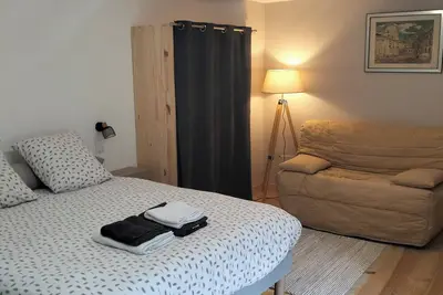 A 15 mns du village martyr d'Oradour, chambres d'hôtes indépendantes au calme.
