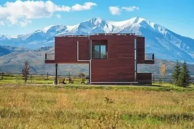 Image de Valinor Ranch — Thirty-Five Private Acres Above the Roaring Fork Valley