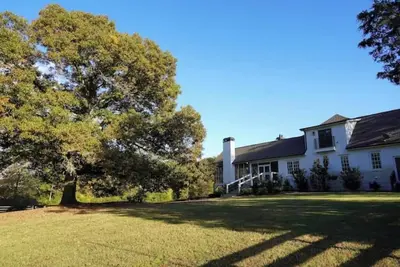 Image de Cozy Farmhouse in Watkinsville